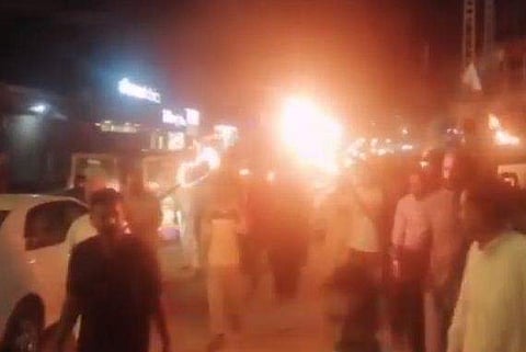 'ഞങ്ങളെ രക്ഷിക്കുക'; പാക് അധീന കശ്മീരില്‍ ചൈനീസ് പ്രതിഷേധം, ജനങ്ങള്‍ തടിച്ചുകൂടി (വീഡിയോ)