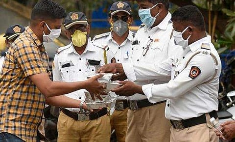 മഹാരാഷ്ട്ര പൊലീസില്‍ കോവിഡ് ബാധിതര്‍ 18,000ലേക്ക്; 24 മണിക്കൂറിനിടെ 533 പേര്‍ക്ക് വൈറസ് ബാധ, മരണം 180 ആയി 