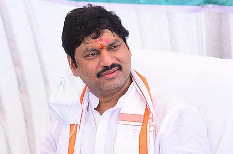 ധനഞ്ജയ് മുണ്ഡെ/ ഫേയ്സ്ബുക്ക്