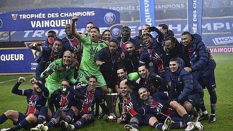 ചാമ്പ്യന്‍സ് ട്രോഫി കിരീടം ചൂടി പിഎസ്ജി/ഫോട്ടോ: ട്വിറ്റര്‍