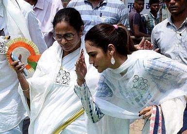 നുസ്രത്ത് ജഹാന്‍ ഫോട്ടോ ഫയല്‍