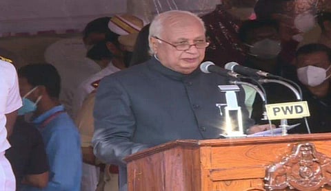 ഗവര്‍ണര്‍ ആരിഫ് മുഹമ്മദ് ഖാന്‍ റിപ്പബ്ലിക് ദിന പ്രസംഗത്തില്‍ /ഫെയ്‌സ്ബുക്ക് ചിത്രം