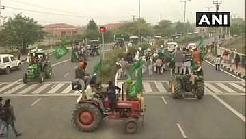 കര്‍ഷകരുടെ ട്രാക്ടര്‍ മാര്‍ച്ച് / എഎന്‍ഐ ചിത്രം