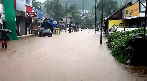 ന്യൂനമര്‍ദത്തിന്റെ ശക്തി കുറയുന്നു, അതിതീവ്ര മഴയ്ക്ക് സാധ്യതയില്ലെന്ന് കാലാവസ്ഥാ വകുപ്പ്; ജാഗ്രത തുടരണം