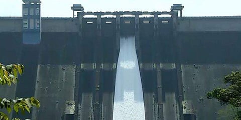 ഇടുക്കി ഡാം തുറന്നു / ടെലിവിഷൻ ചിത്രം