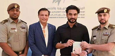 ടൊവിനോ തോമസിന് ഗോള്‍ഡന്‍ വിസ അനുവദിച്ചപ്പോള്‍