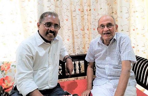 ഡോ. എസ്എസ് ലാല്‍, ഡോ. എം കൃഷ്ണന്‍ നായര്‍/ഫെയ്‌സ്ബുക്ക്‌