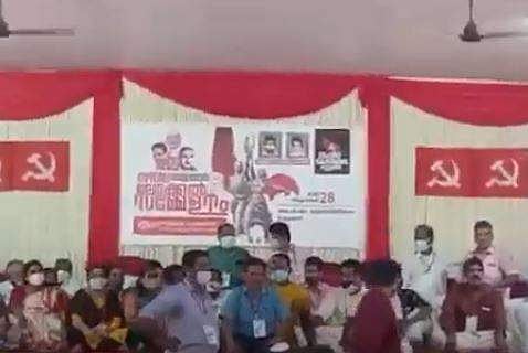 ലോക്കല്‍ സമ്മേളനത്തില്‍ പ്രവര്‍ത്തകര്‍ തമ്മിലുള്ള വാക്കേറ്റം/ ടെലിവിഷന്‍ ചിത്രം