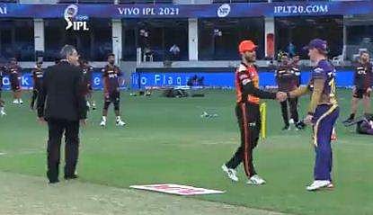 വിജയം പ്രതീക്ഷിച്ച് കൊല്‍ക്കത്ത; ടോസ് നേടി ബാറ്റിങ് തിരഞ്ഞെടുത്ത് സണ്‍റൈസേഴ്‌സ് ഹൈദരാബാദ്