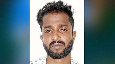 അറസ്റ്റിലായ നൗഫൽ/ ടെലിവിഷൻ ദൃശ്യം