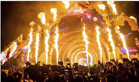 ആസ്ട്രോവേള്‍ഡ് ഫെസ്റ്റിവല്‍/എപി