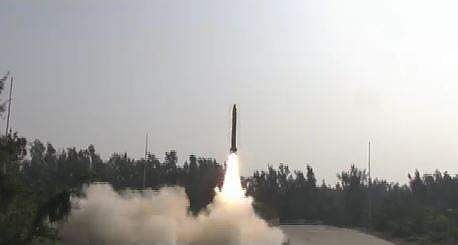 മിസൈല്‍ പരീക്ഷണം