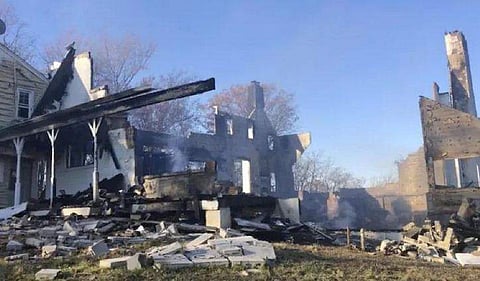 കത്തിനശിച്ച വീട്‌