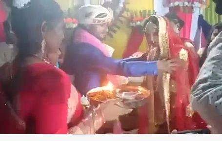 വിവാഹത്തിന്റെ വീഡിയോ ദൃശ്യം