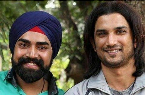 സന്ദീപ് നഹർ സുശാന്ത് സിങിനൊപ്പം/ ഫെയ്സ്ബുക്ക്