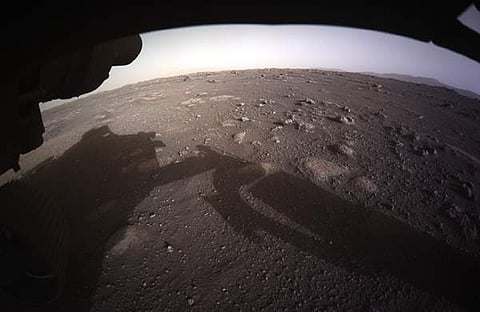 നാസ പേടകം അയച്ച ചൊവ്വയുടെ കളര്‍ ചിത്രം/നാസ പുറത്തുവിട്ട ഫോട്ടോ