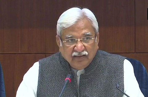 മുഖ്യ തെരഞ്ഞെടുപ്പ് കമ്മീഷണര്‍ തെരഞ്ഞെടുപ്പ് തീയതി പ്രഖ്യാപിക്കുന്നു