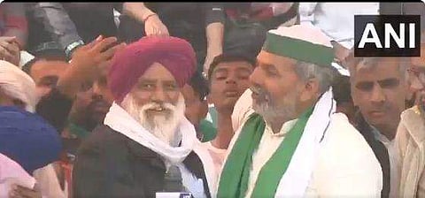 രാകേഷ് തികായത് മഹാപഞ്ചായത്ത് വേദിയില്‍/ എഎന്‍ഐ