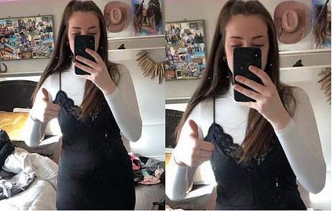 പെൺകുട്ടി സ്കൂളിൽ പോയ വേഷത്തിലുള്ള സെൽഫി/ ചിത്രം: ഫേസ്ബുക്ക്