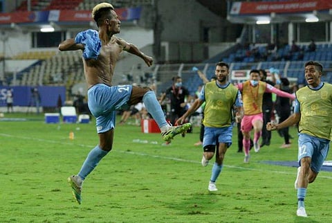 വിജയ ​ഗോൾ നേടിയ ബിപിൻ സിങിന്റെ ആ​ഹ്ലാദം/ ട്വിറ്റർ