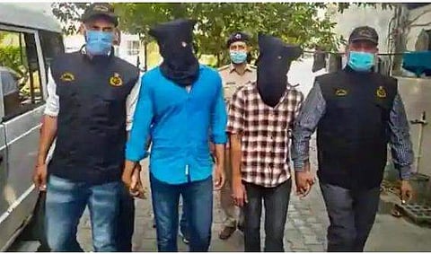 നികിത തോമര്‍ കൊലക്കേസിലെ പ്രതികളെ കോടതിയില്‍ ഹാജരാക്കിയപ്പോള്‍ /ചിത്രം പിടിഐ