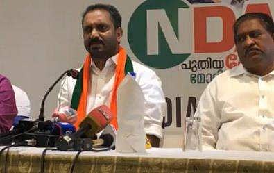 കെ സുരേന്ദ്രന്‍ വാര്‍ത്താസമ്മേളനം നടത്തുന്നു /ചിത്രം ഫെയ്‌സ്ബുക്ക്‌