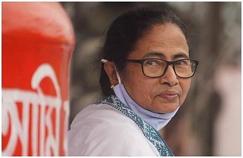 മമത ബാനര്‍ജി/തൃണമൂല്‍ കോണ്‍ഗ്രസ് ട്വിറ്റര്‍