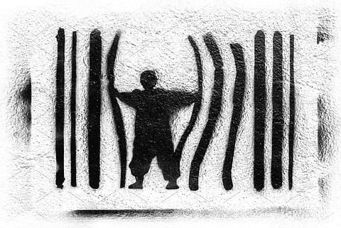 'തടവറ'- സച്ചിദാനന്ദന്‍ എഴുതിയ കവിത