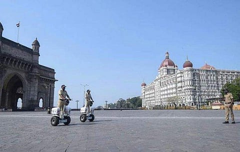 പൊലീസ് സുരക്ഷ / ട്വിറ്റര്‍ ചിത്രം