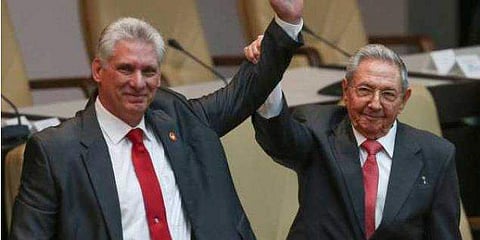 റൗള്‍ കാസ്‌ട്രോ പ്രസിഡന്റ് ഡൂയസ് കാനലിനൊപ്പം / ഫയല്‍