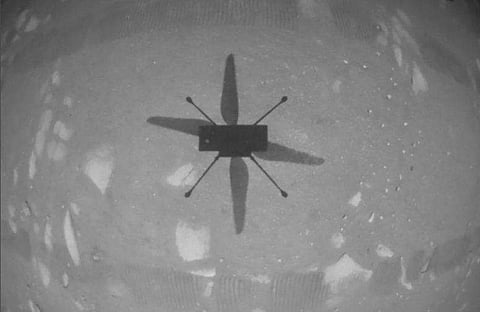 ഇൻജെന്യൂയിറ്റി ചൊവ്വയിൽ പറന്നുപൊങ്ങുന്ന ദൃശ്യം/ ട്വിറ്റർ