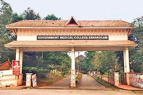 കളമശ്ശേരി മെഡിക്കല്‍ കോളജ്/ഫയല്‍