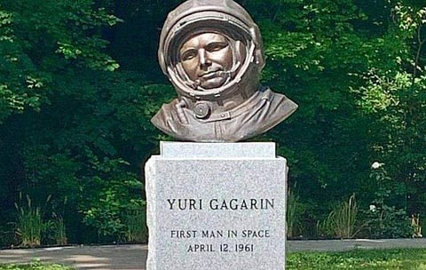 യുഎസിലെ ഒഹിയോയിൽ സ്ഥാപിച്ച യുറി ​ഗ​ഗാറിൻ ശിൽപ്പം/ ട്വിറ്റർ