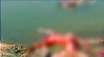 ഗംഗാനദിയില്‍ വലിച്ചെറിഞ്ഞ മൃതദേഹങ്ങള്‍ / വീഡിയോ ദൃശ്യം