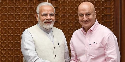 പ്രധാനമന്ത്രിക്കൊപ്പം അനുപം ഖേര്‍