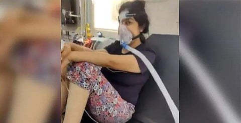 പെണ്‍കുട്ടിയുടെ വൈറല്‍ വിഡിയോയില്‍നിന്നുള്ള ദൃശ്യം