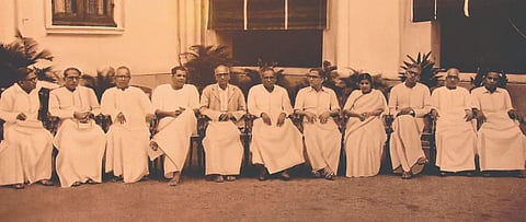 കേരളത്തിലെ ആദ്യ മന്ത്രിസഭയിലെ അം​ഗങ്ങൾ