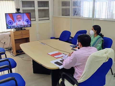 പ്രധാനമന്ത്രി വിളിച്ച യോഗത്തില്‍ എറണാകുളം ജില്ലാ കളക്ടര്‍ എസ് സുഹാസ്‌