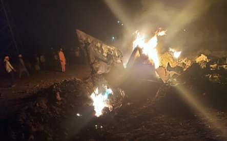 മി​ഗ് 21 വിമാനം തകർന്ന് അപകടം/ഫോട്ടോ: ട്വിറ്റർ