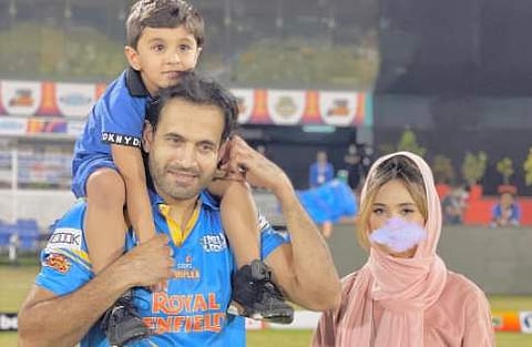 ഇർഫാൻ പഠാനും കുടുംബവും/ഫോട്ടോ: ട്വിറ്റർ