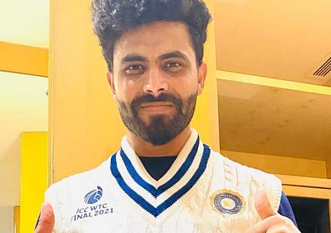 ഇന്ത്യൻ ടീമിന്റെ പുതിയ ജേഴ്സിയണിഞ്ഞ് രവീന്ദ്ര ജഡേജ/ഫോട്ടോ: ഇൻസ്റ്റ​ഗ്രാം