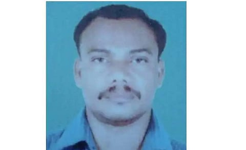 മരിച്ച ഹരീഷ് കുമാർ