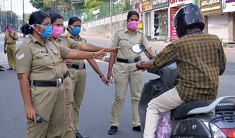 തിരുവന്തപുരത്ത് സെമി ലോക്ക്ഡൗണ്‍; നാല് മുന്‍സിപ്പാലിറ്റികളില്‍ ലോക്ക്ഡൗണ്‍; 13 പഞ്ചായത്തുകളില്‍ ട്രിപ്പിള്‍ 'പൂട്ട്'  