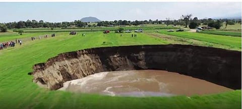 മെക്‌സിക്കോയില്‍ രൂപപ്പെട്ട അഗാധ ഗര്‍ത്തം