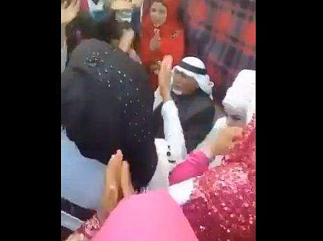 കല്യാണ ചടങ്ങ്, ട്വിറ്റര്‍ ചിത്രം