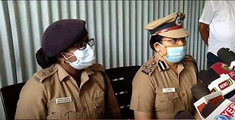 തമിഴ്‌നാട് ഡിഐജി നടത്തിയ വാര്‍ത്താസമ്മേളനത്തില്‍ നിന്ന് / ടെലിവിഷന്‍ ചിത്രം