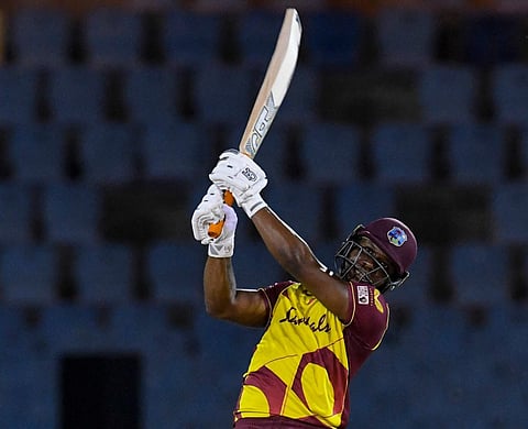 ഓസ്‌ട്രേലിയക്കെതിരെ വെസ്റ്റ് ഇന്‍ഡീസ് താരം ലൂയിസിന്റെ ബാറ്റിങ്/ഫോട്ടോ: ട്വിറ്റര്‍