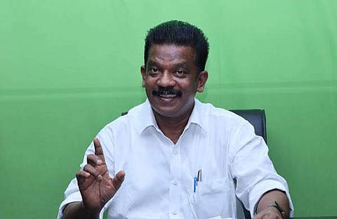 കെ രാധാകൃഷ്ണന്‍