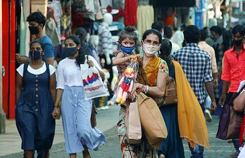 കോഴിക്കോട് മിഠായി തെരുവില്‍ നിന്നുള്ള ദൃശ്യം
