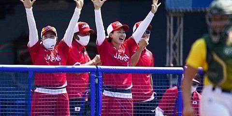 വിജയം ആഘോഷിക്കുന്ന ജപ്പാൻ താരങ്ങൾ/ ചിത്രം: എ പി